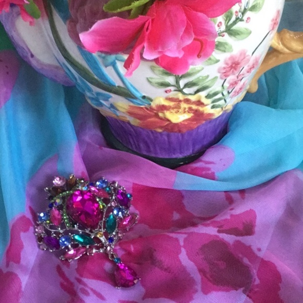 Blue Purple Fuchsia Pink Rhinestone Crystal Brooch Pin   🌸NEW 🌸  💜💙💝 - Picture 6 of 16